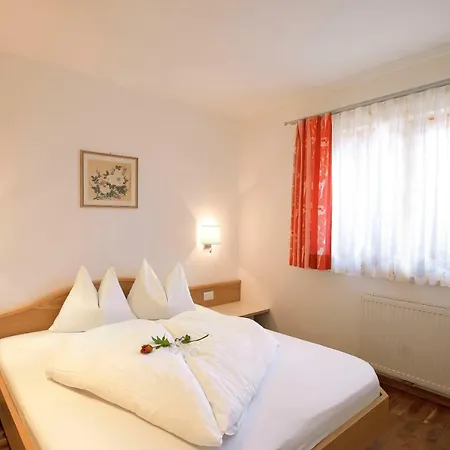 Hotel Sonnenhof 3*