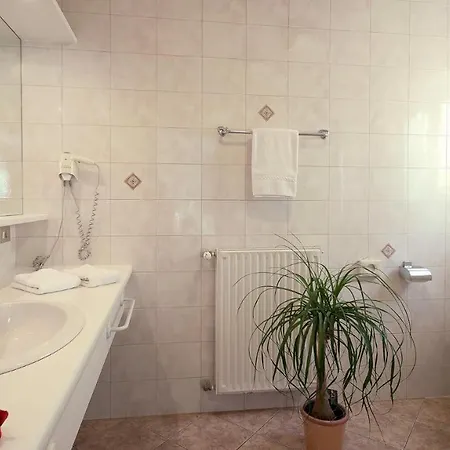 Sonnenhof Hotel 3*